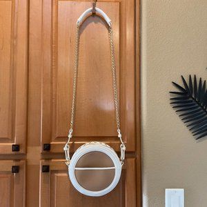 NEW! Designer Snob Essentials CIRCLE Crossbody purse